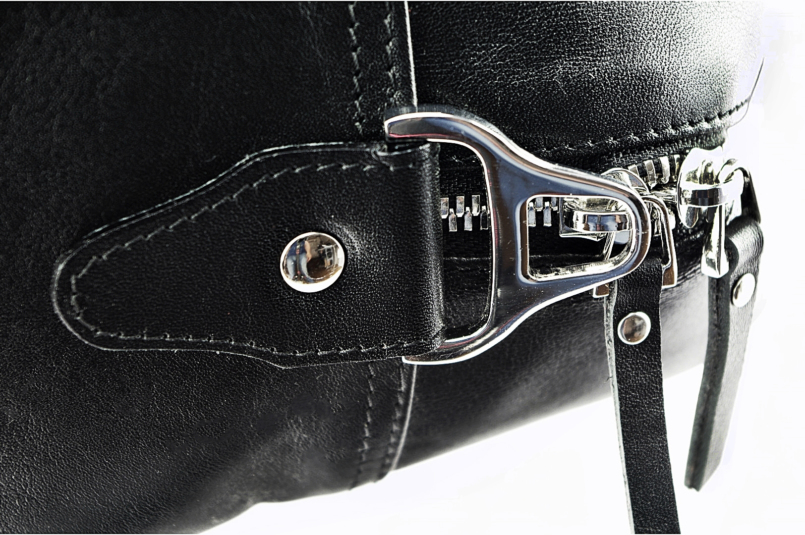 Кожаный портфель-сумка A4 704 BL-0-1BR_NIC
